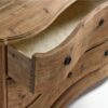 Cómoda Envejecida de Madera con Diseño Curvado - Imagen 6