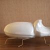 Figura Escarabajo en Cerámica Blanca
